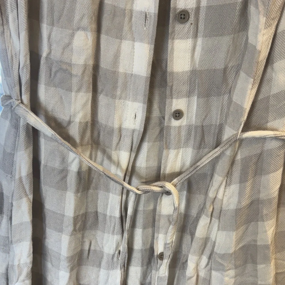 BB Dakota Gray Plaid Sleeveless Dress - Picture 3 of 3
